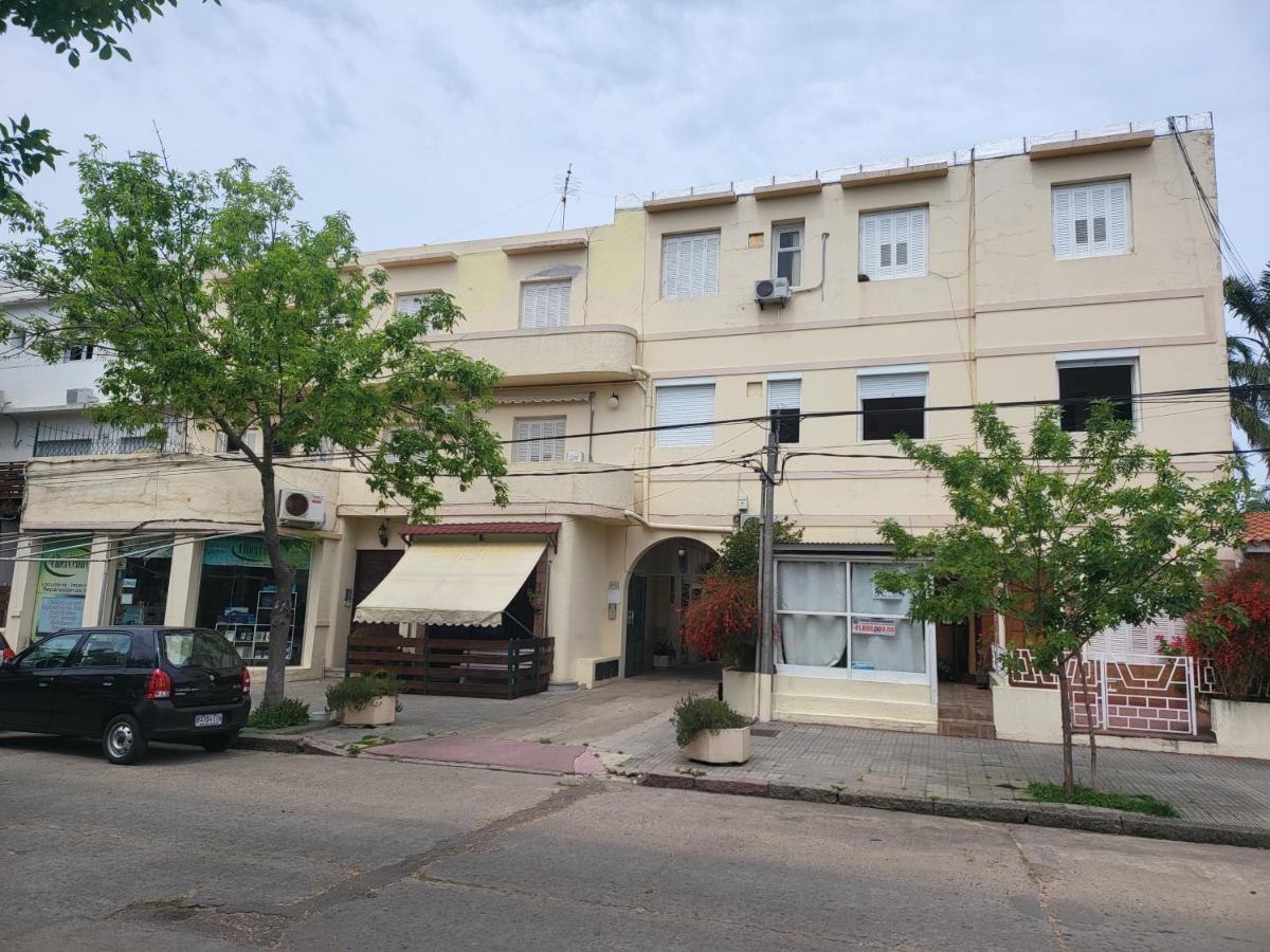 Apartamento Con Terraza Y Parrillero Piriápolis Εξωτερικό φωτογραφία
